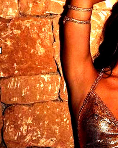 + + + A SHARP DOUBLE IN ACTION + + + 18 high class escort ladies