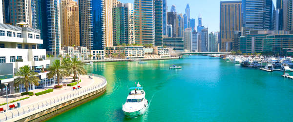 Dubai Luxus Yacht Date