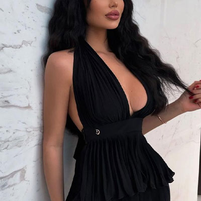 Emily – Neu! Beste Escort Damen Dubai | Blue Label Models Blue Label Models