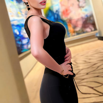 Escort Venice Biennale – Exklusive Begleitung für die Kunstbiennale in Venedig | Blue Label Models 13 Escort Venice Biennale – Exklusive Begleitung für die Kunstbiennale in Venedig | Blue Label Models Blue Label Models