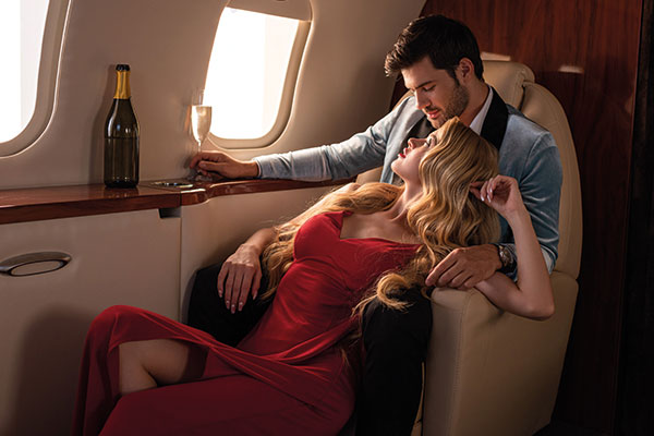 PRIVATJET ESCORT