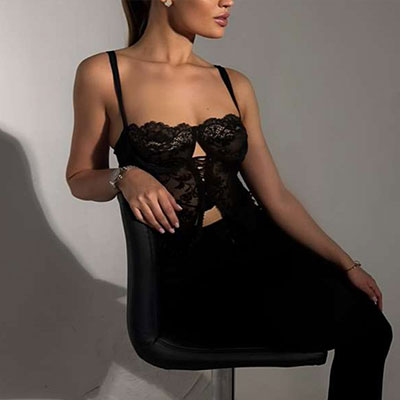 Escort Model Chicago: Sydney L. – Intelligenz, Charme und Sexappeal bei Blue Label Models Blue Label Models